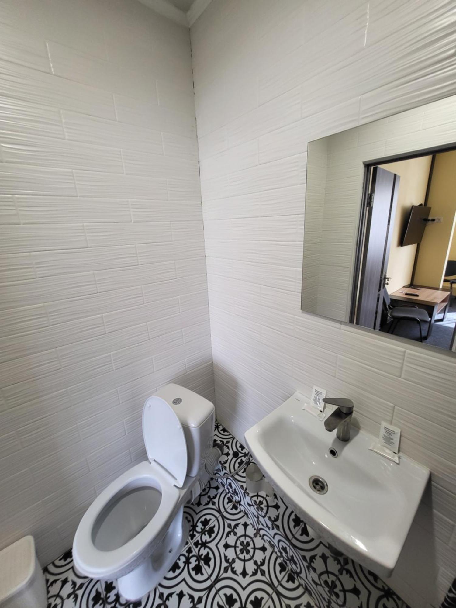 Амстердам Hotell Khmelʼnytsʼkyy Exteriör bild
