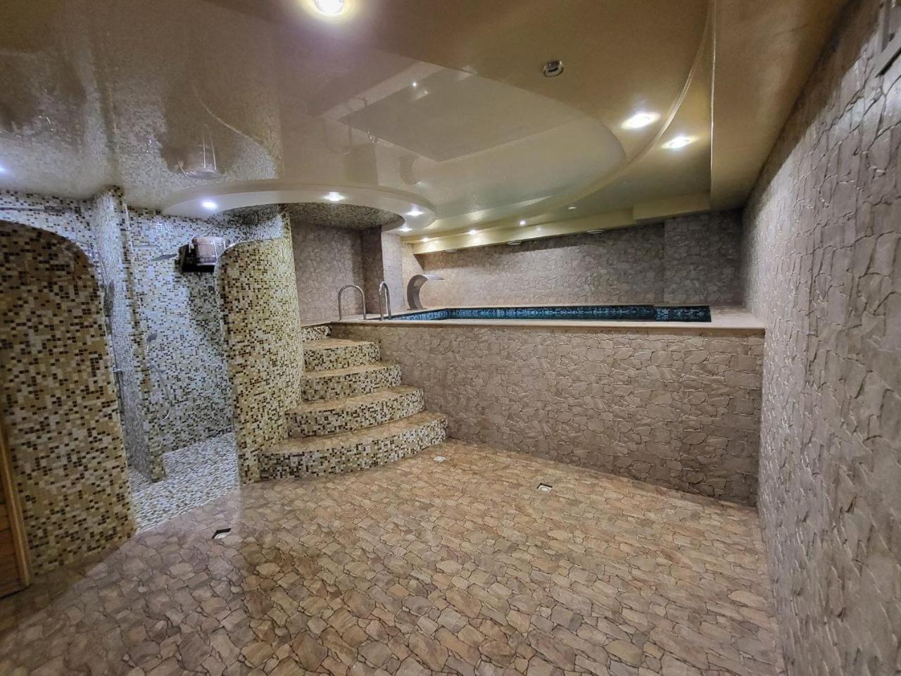 Амстердам Hotell Khmelʼnytsʼkyy Exteriör bild